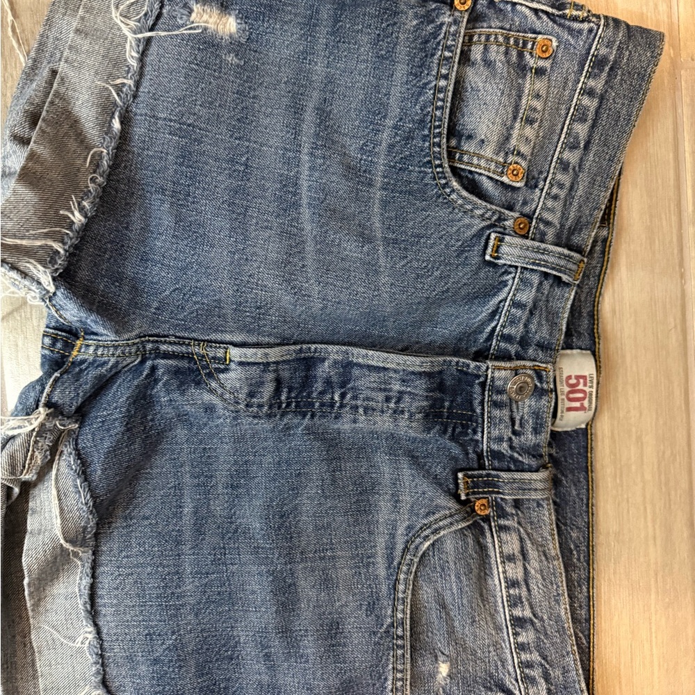 Levi's 501 Cutoff Denim Shorts - Blue 30